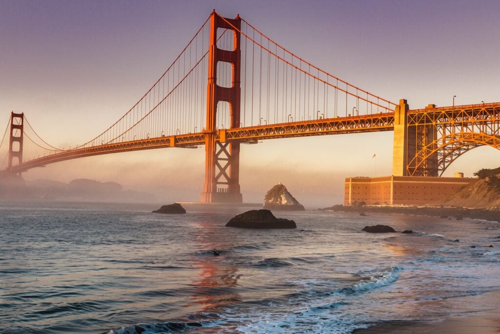 Coastal bay view with scenic San Francisco skyline.